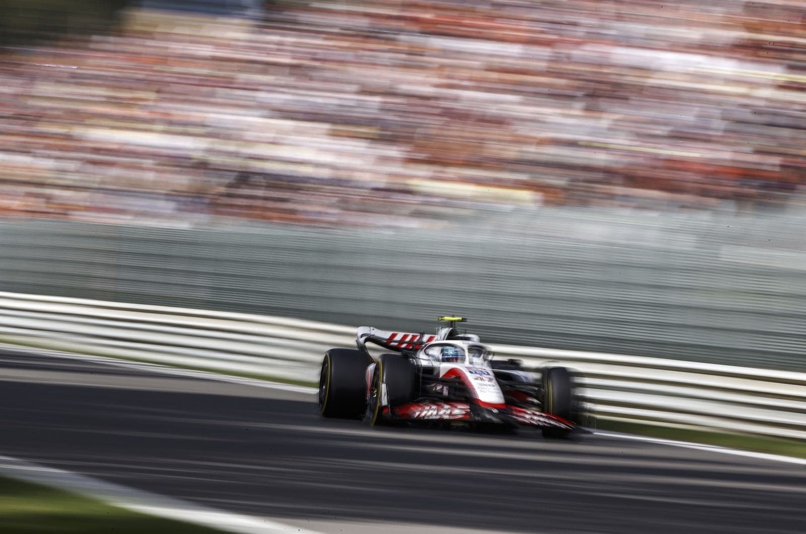 Binotto, Steiner to sit down for Schumacher talks