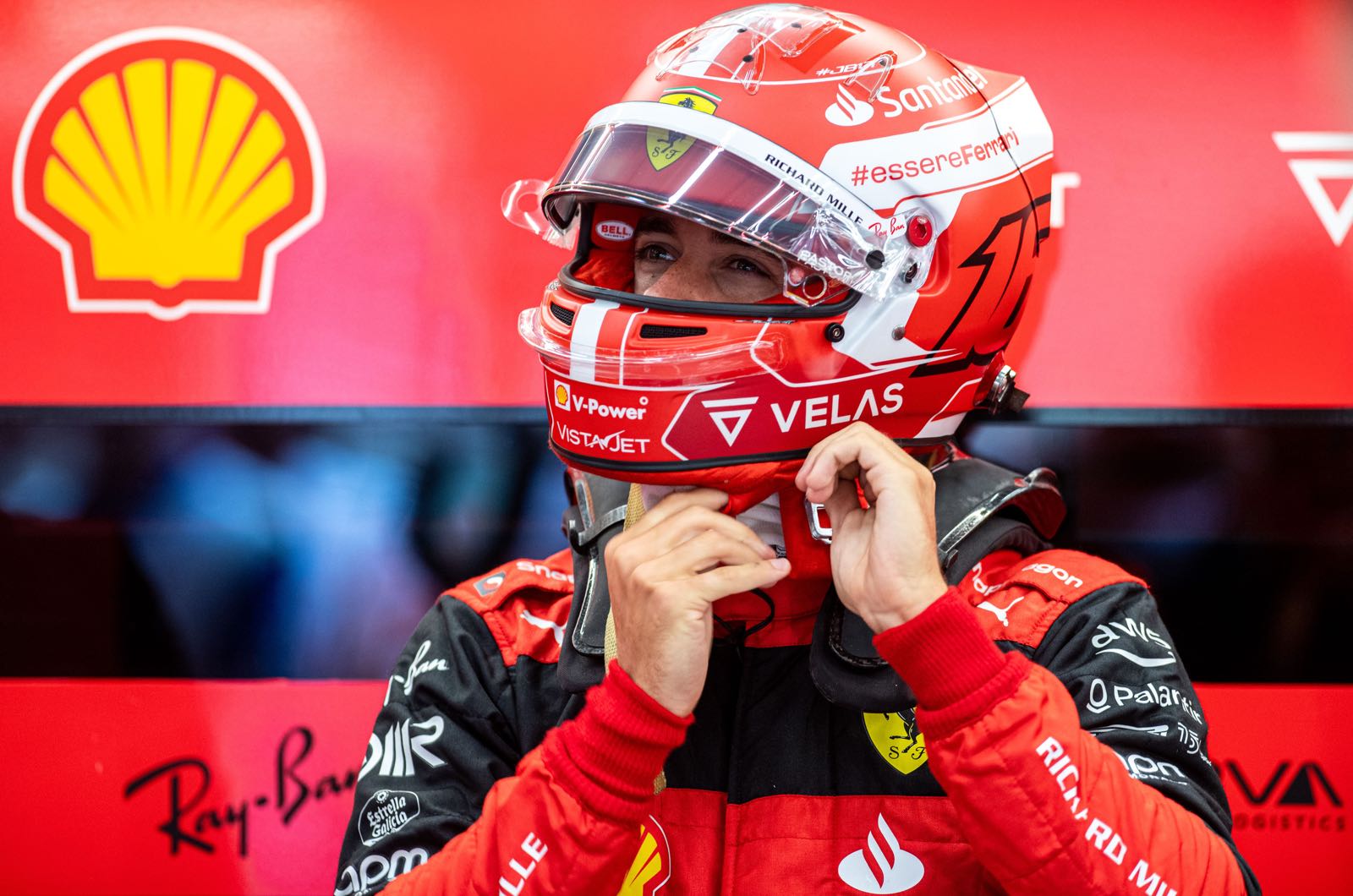 Leclerc plays down risk of Ferrari exit