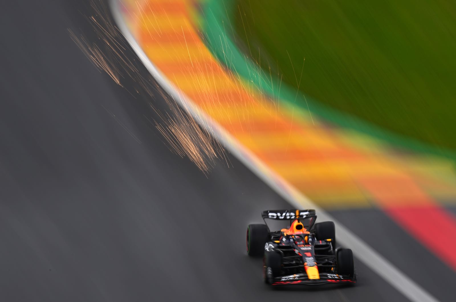 Sprint Race Report - Verstappen wins