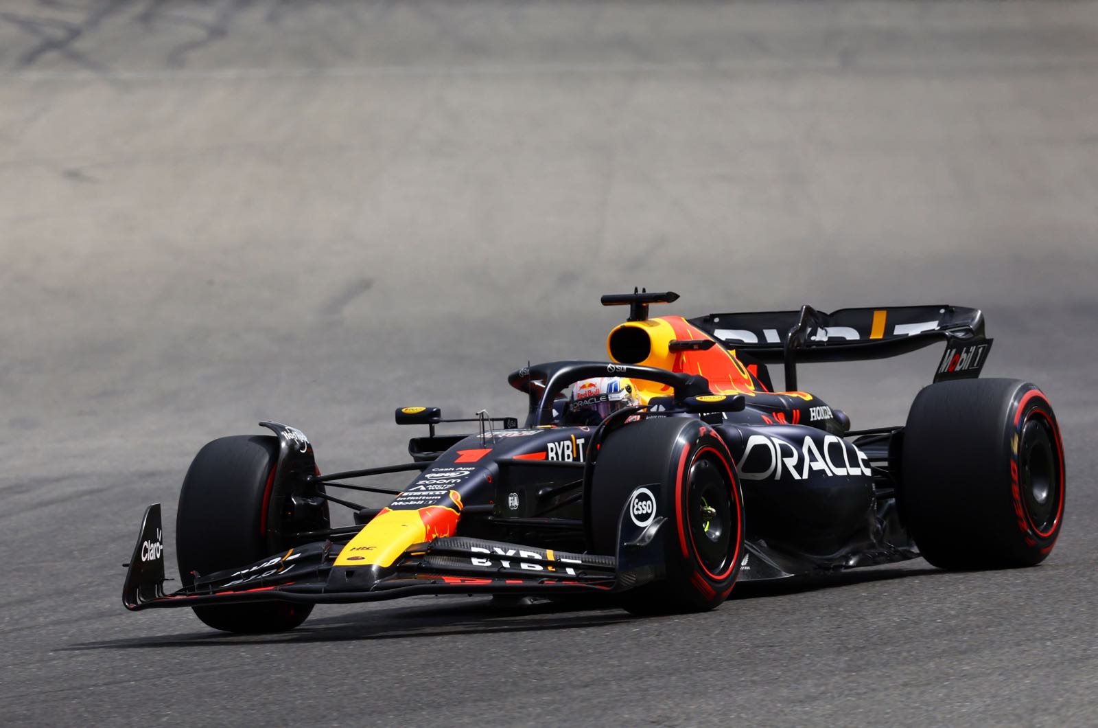 Verstappen could still win without a front wing