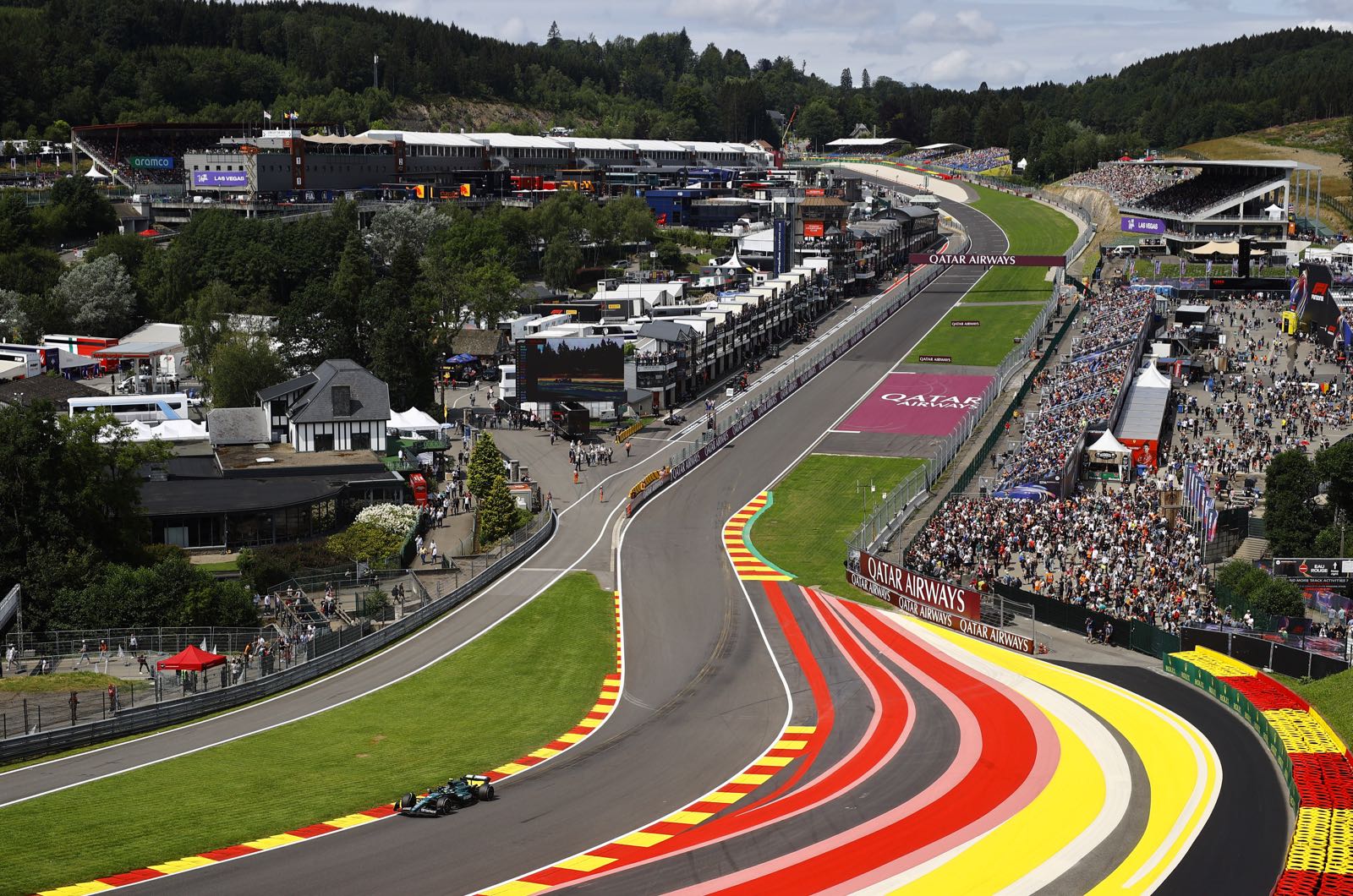 Liberty to sell F1 shares to fund MotoGP deal