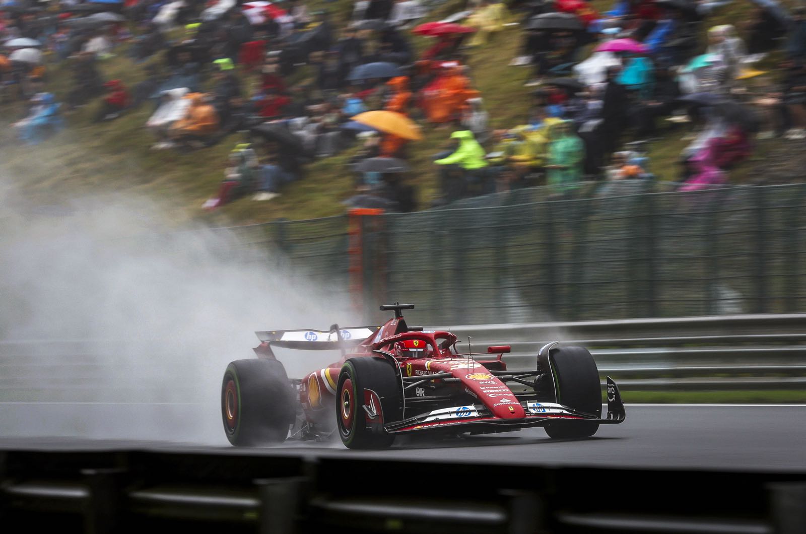 Qualifying Report - Verstappen tops session, Leclerc takes pole