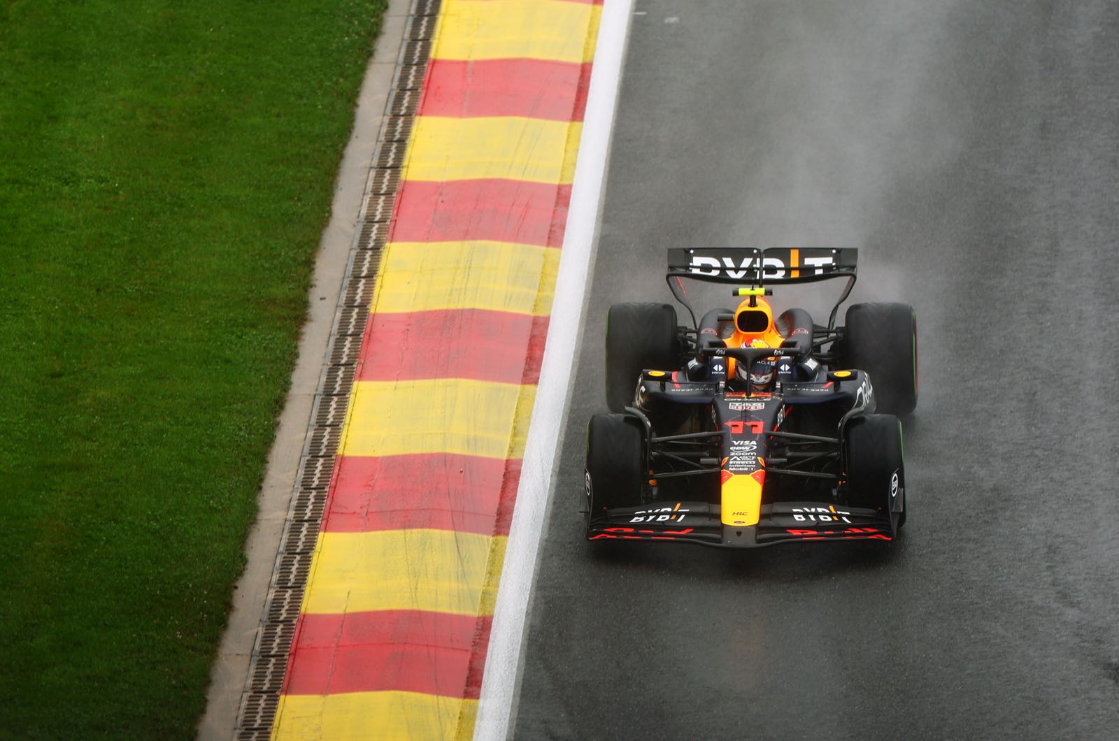 Red Bull still pondering improved Perez's future