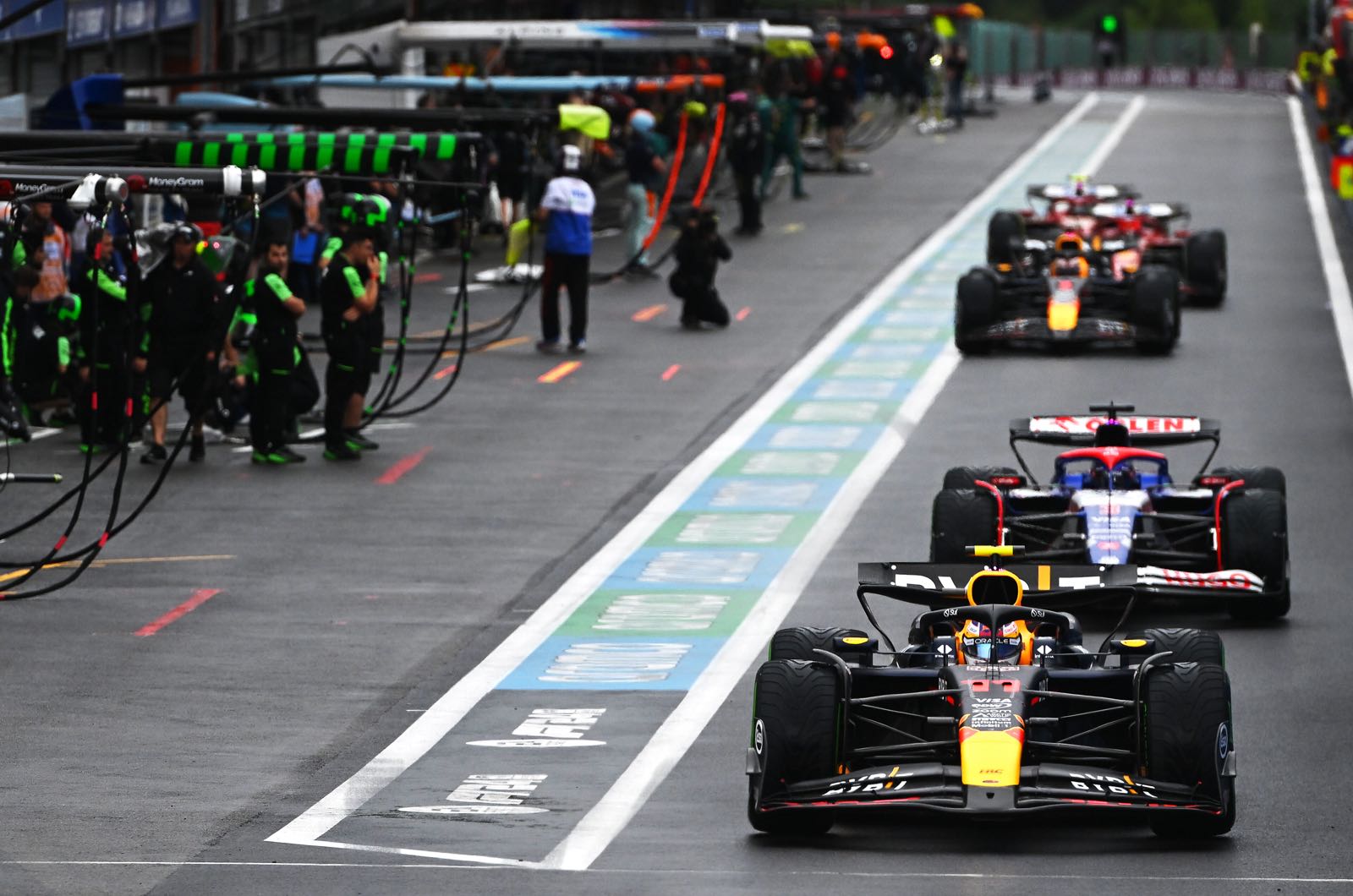 Red Bull tells F1 team staff Perez staying in 2024