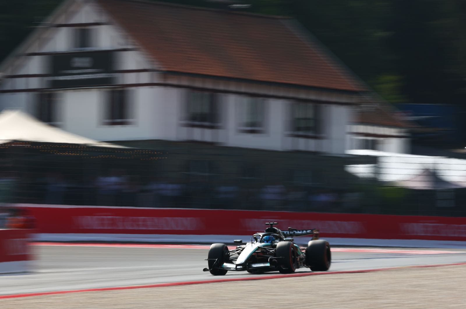 Wolff's most powerful engine claim fuels FIA row