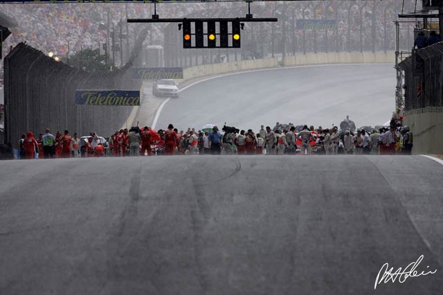 Two minutes to go - a deluge!