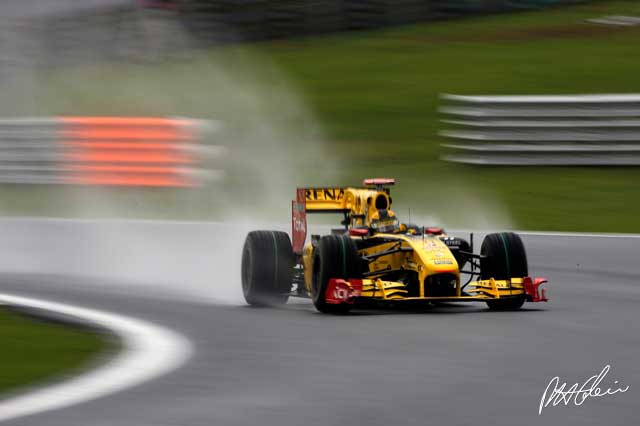 Practice 3 Report - Kubica fastest in wet FP3 as teams face set-up dilemma