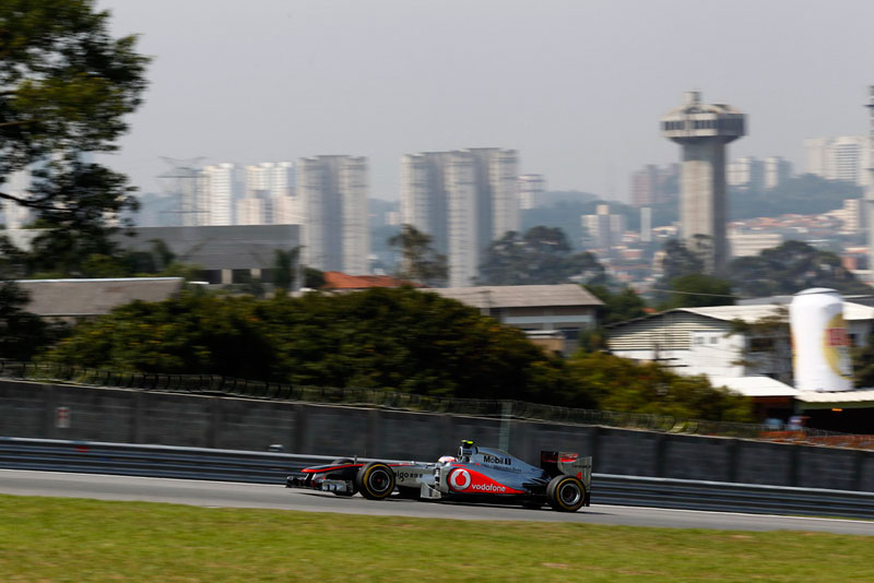 Practice 2 Report - Hamilton fastest in FP2