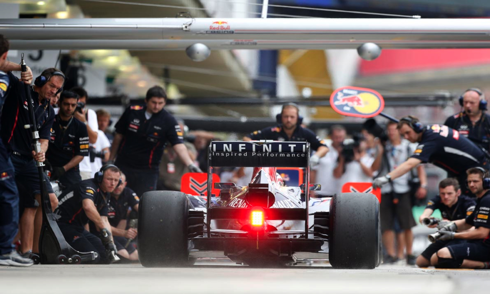 Red Bull signs Infiniti deal