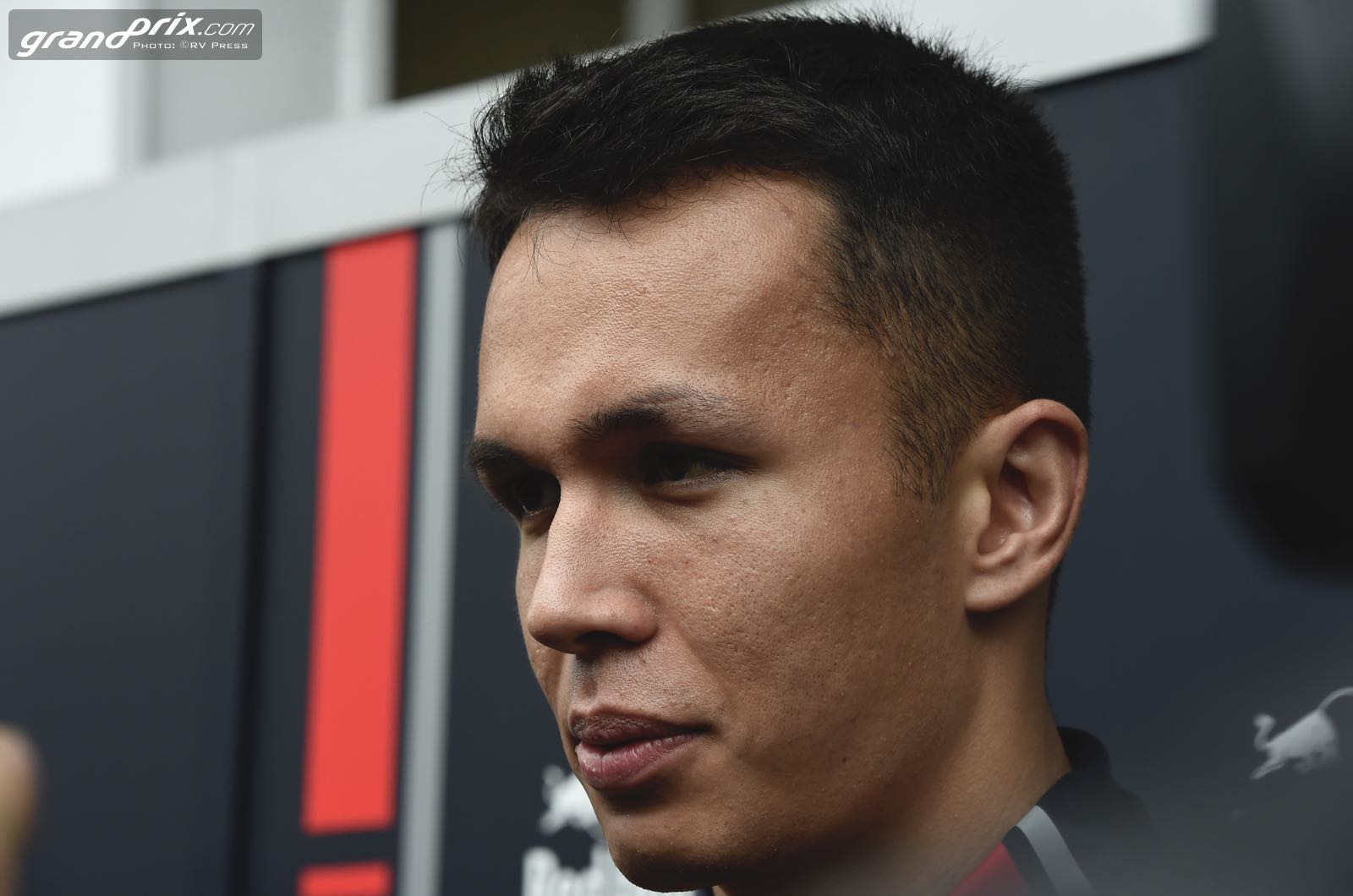 Albon wants to take on Verstappen in 2020