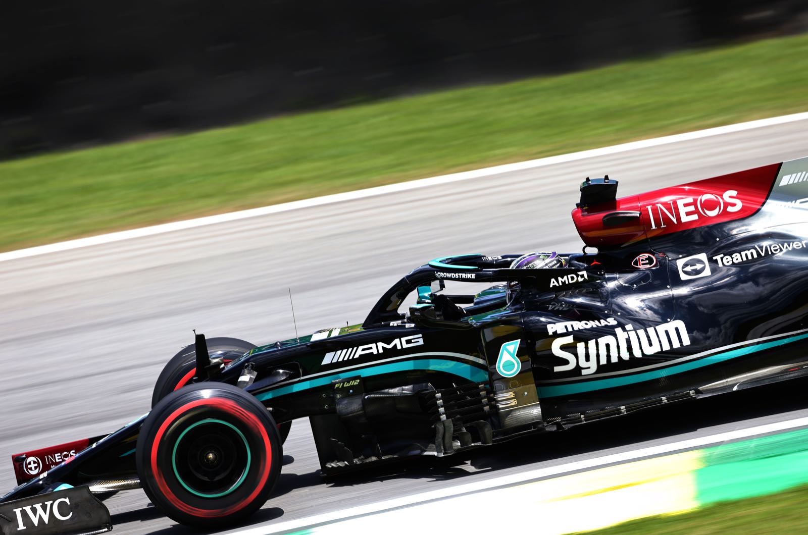 Ralf Schumacher questions Hamilton's rocket engine
