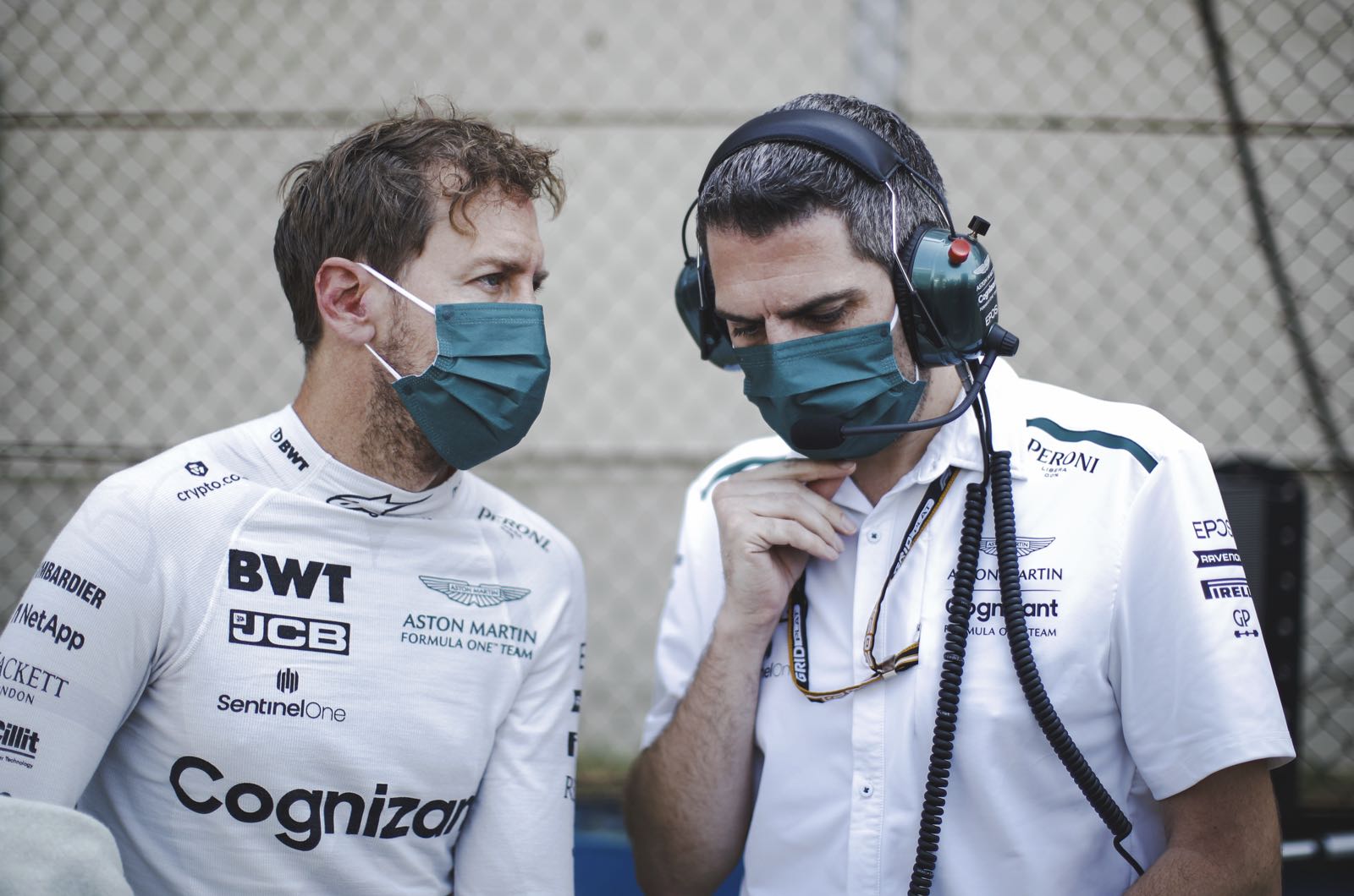Hamilton, Vettel mild on issue of Qatar human rights