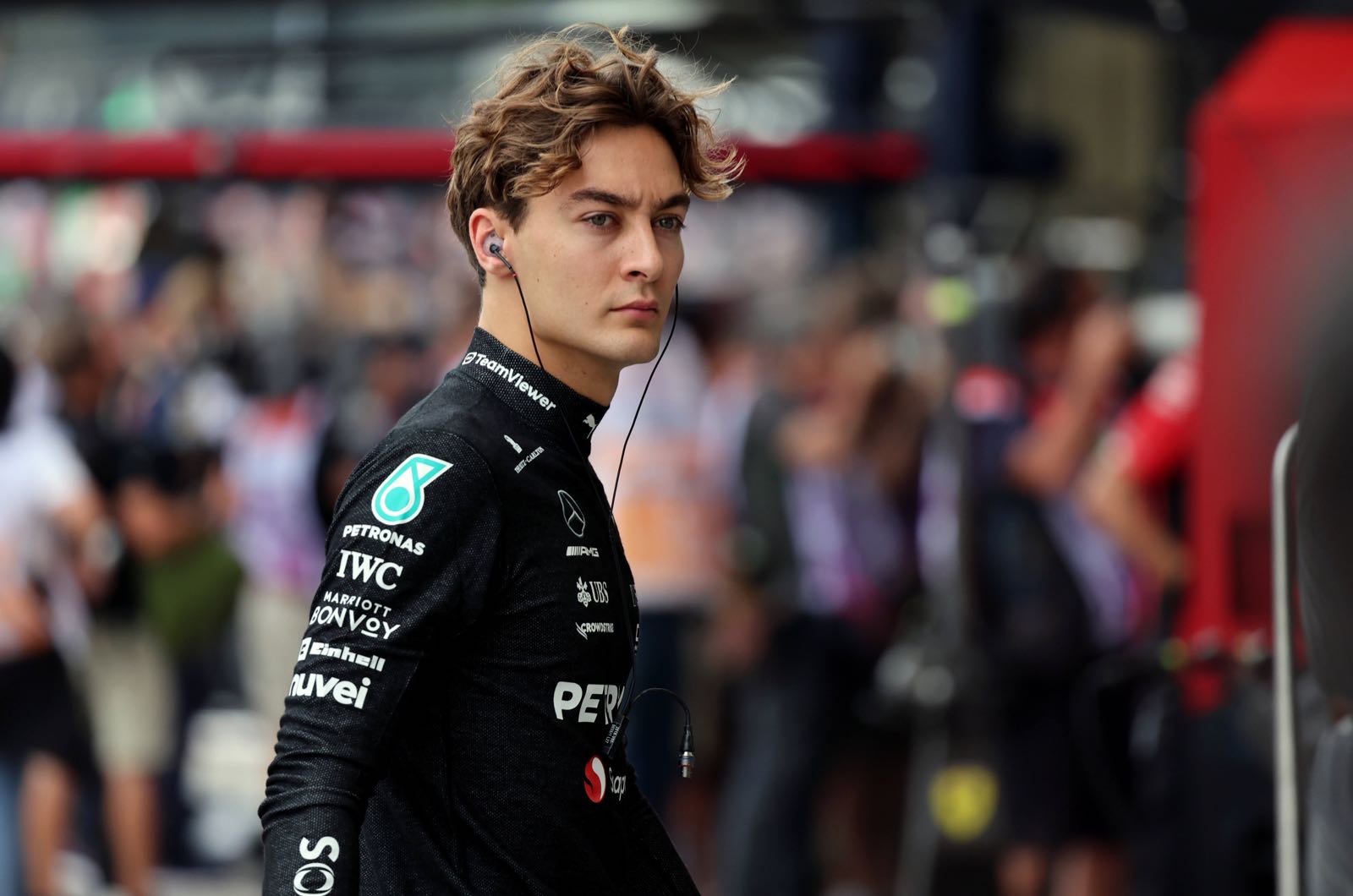 Drivers not oblivious to global unrest says Russell