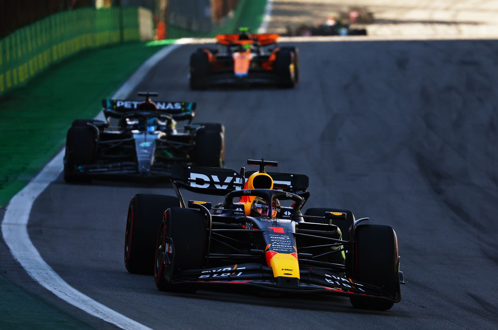 Horner hits back at claims of radical 2024 Red Bull