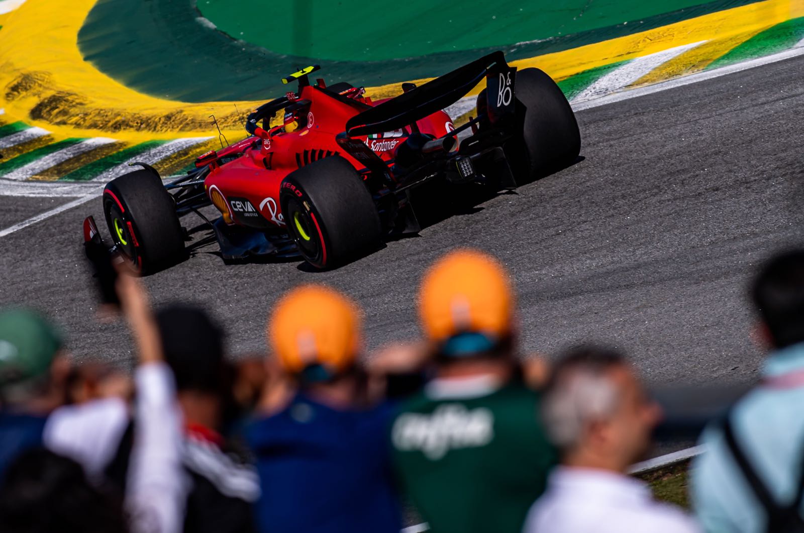 What are Sainz’s options