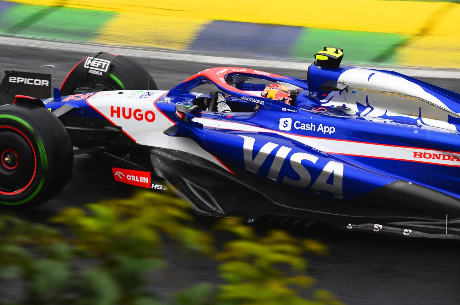 RB to get parts from title-charging Red Bull team
