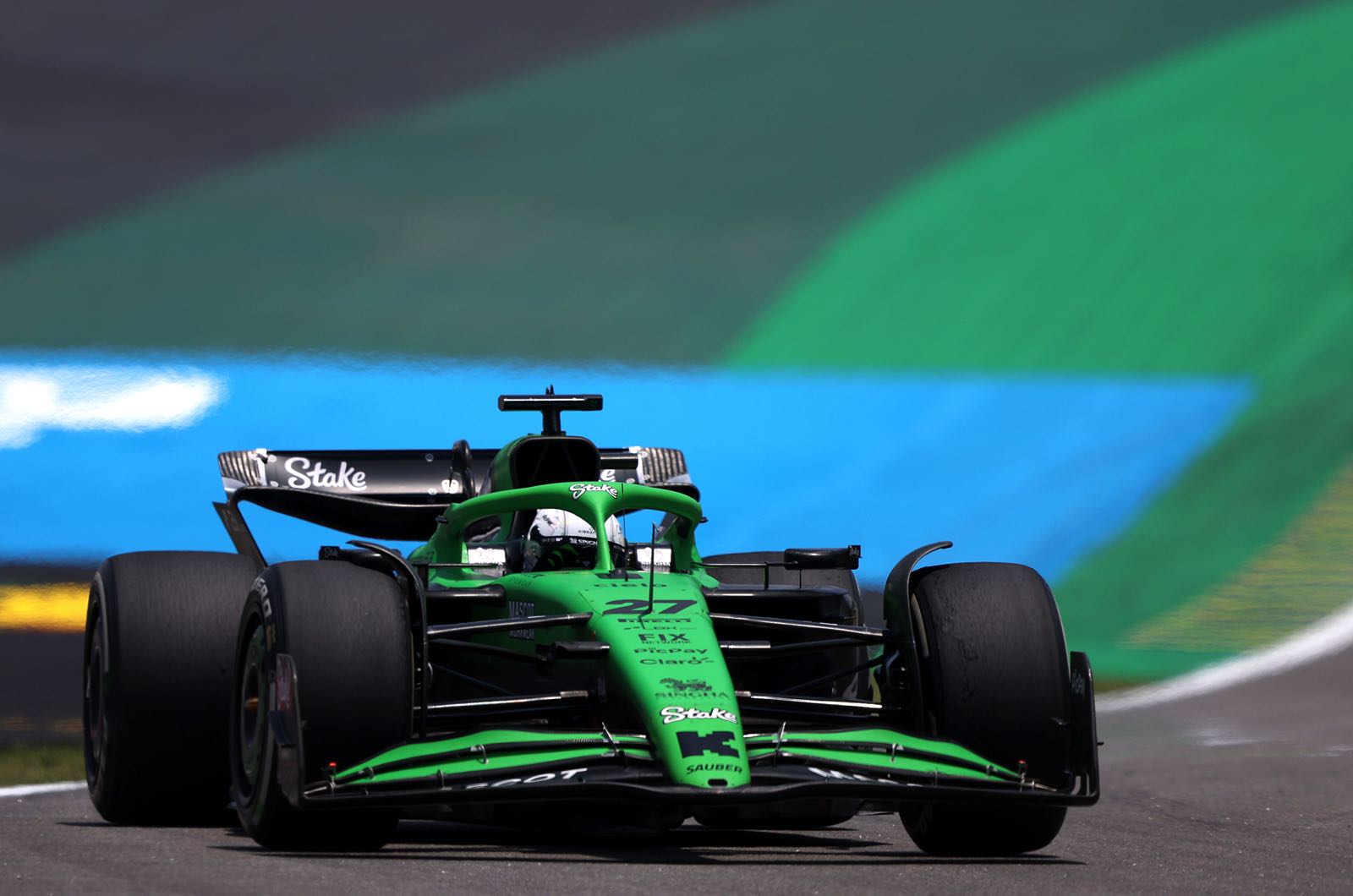 Hulkenberg only driver to skip Vettel's tree project