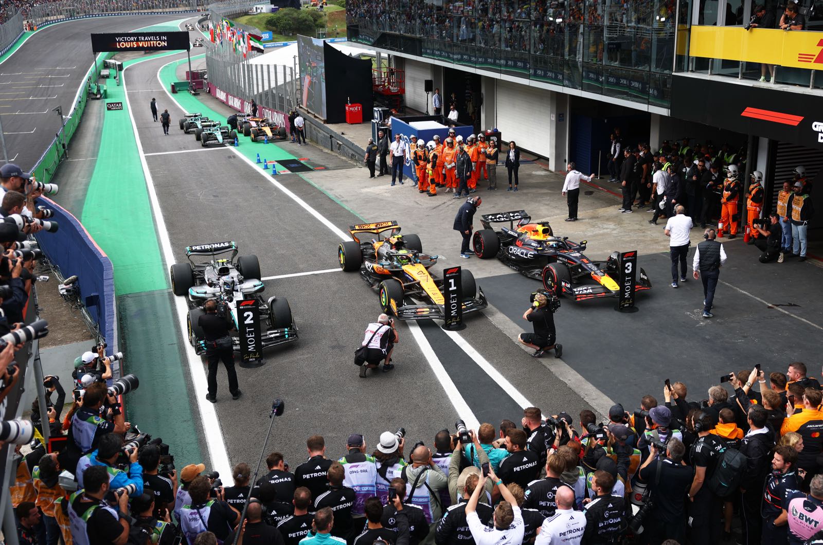 F1 approves livery rule as two-stop debate continues