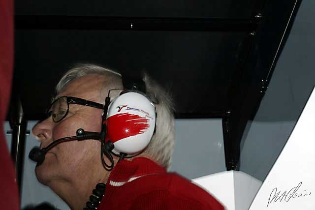 Toyota moves Andersson aside
