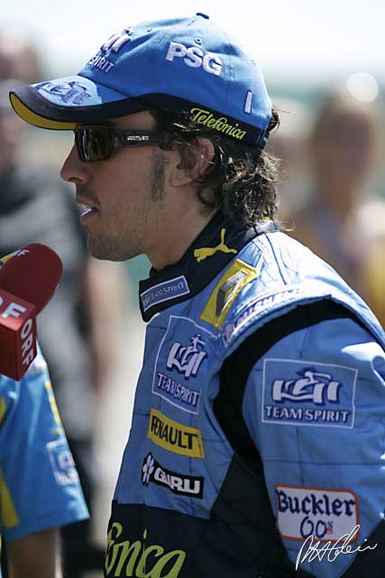 Qualifying Report - Alonso blasts to pole