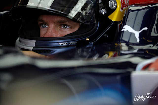 Vettel moves to Red Bull for 2009