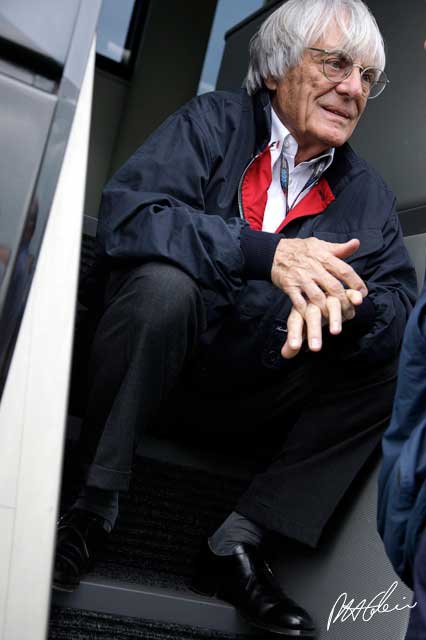 Muggers target Ecclestone again