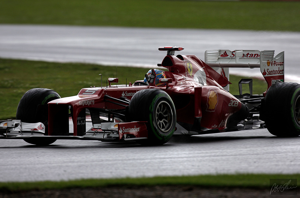 Qualifying Report - Alonso snatches Silverstone pole