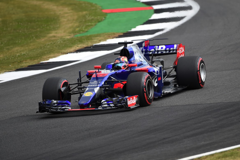 Kvyat pushes to know Toro Rosso plans