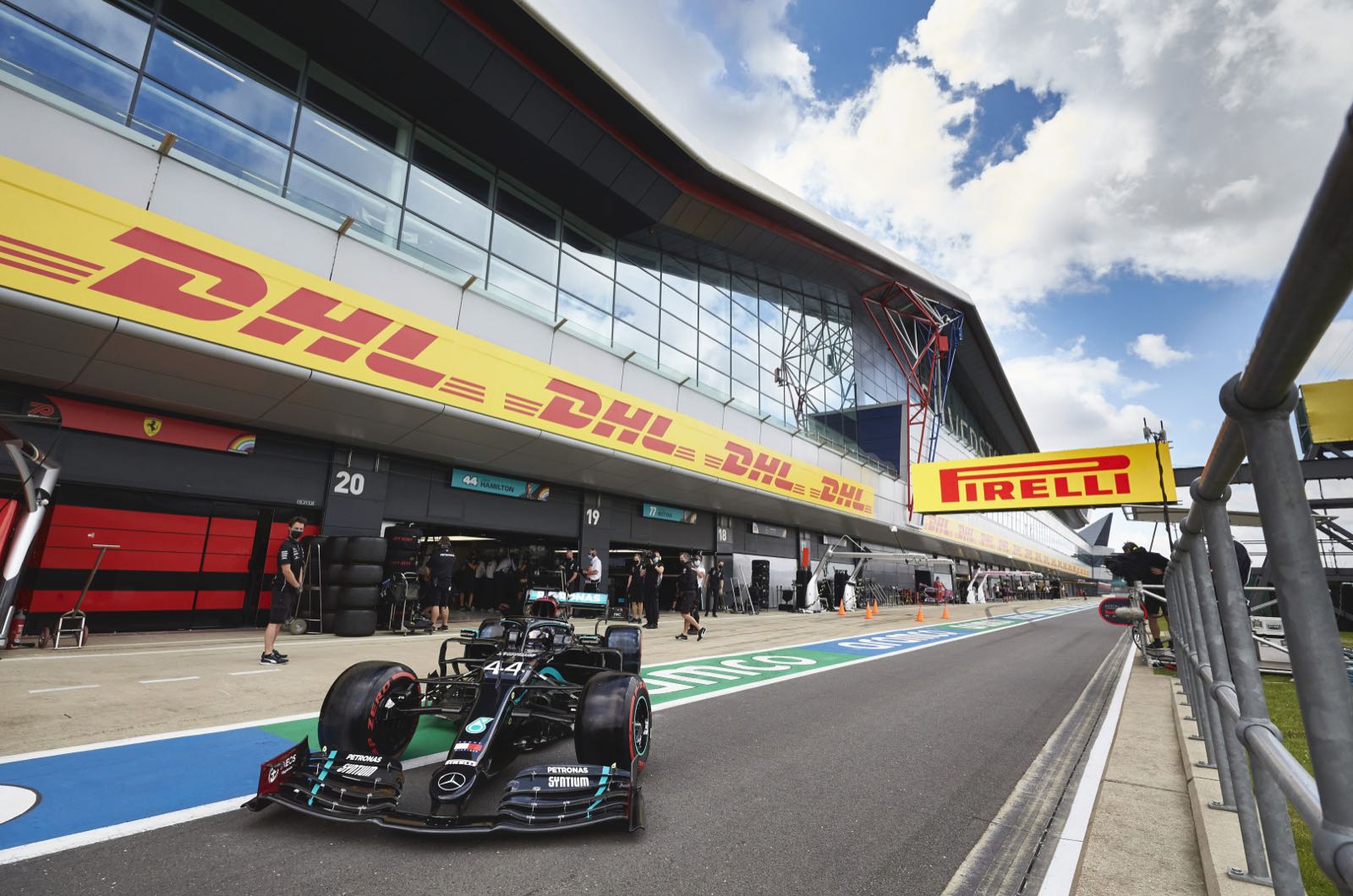 Lack of competition not Mercedes fault says Ricciardo