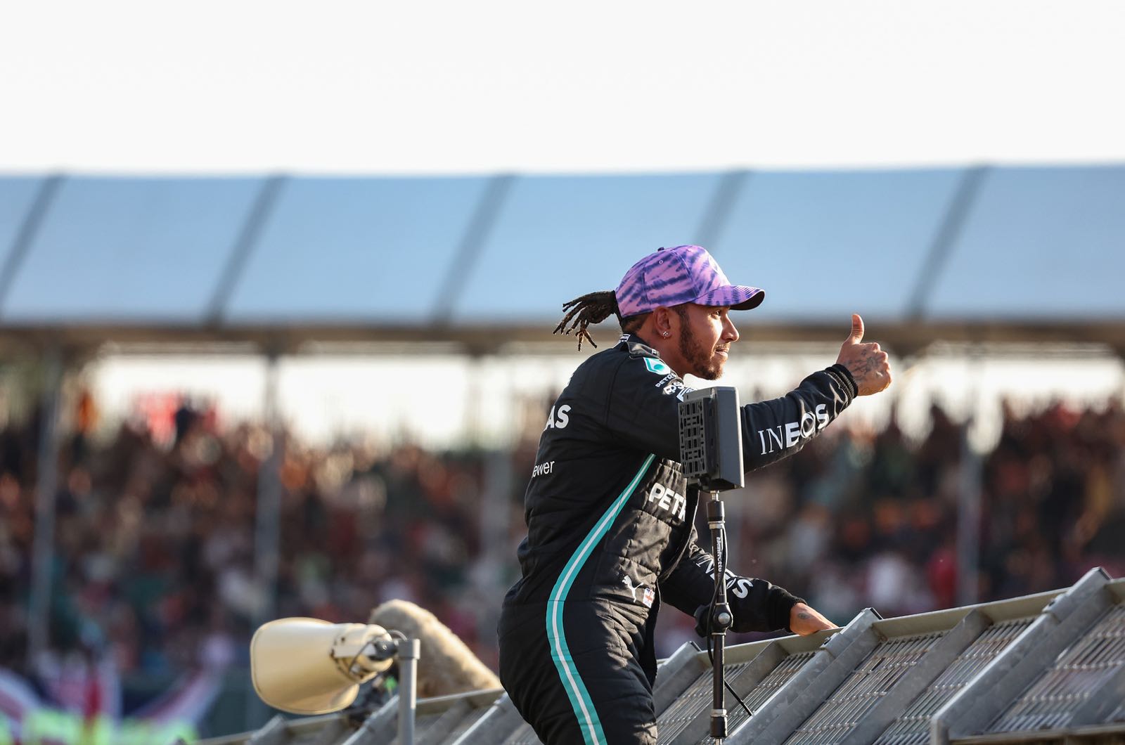 Hamilton has not quit Formula 1