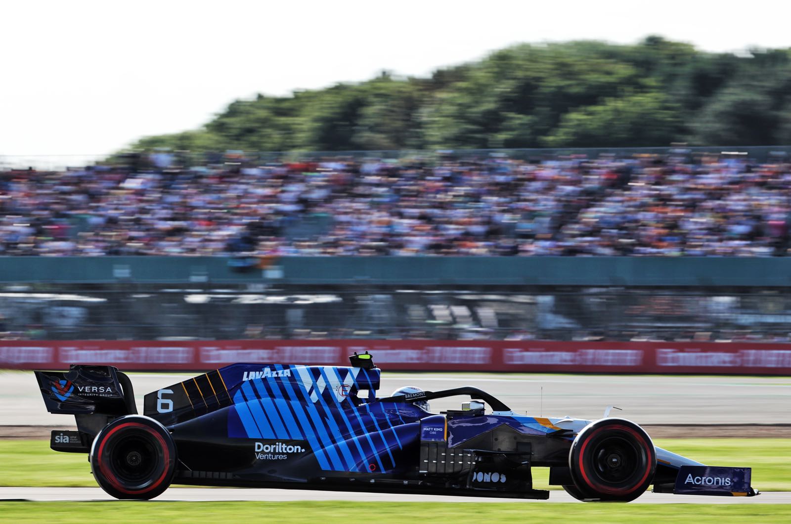 Formula E leader de Vries linked with Williams seat