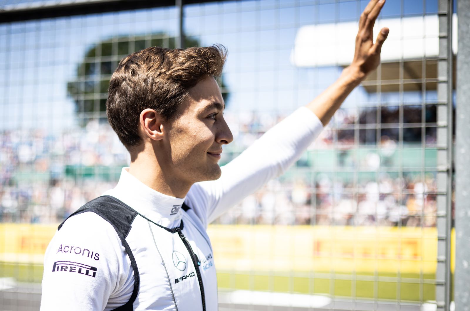 Loyal Russell rules out Red Bull move
