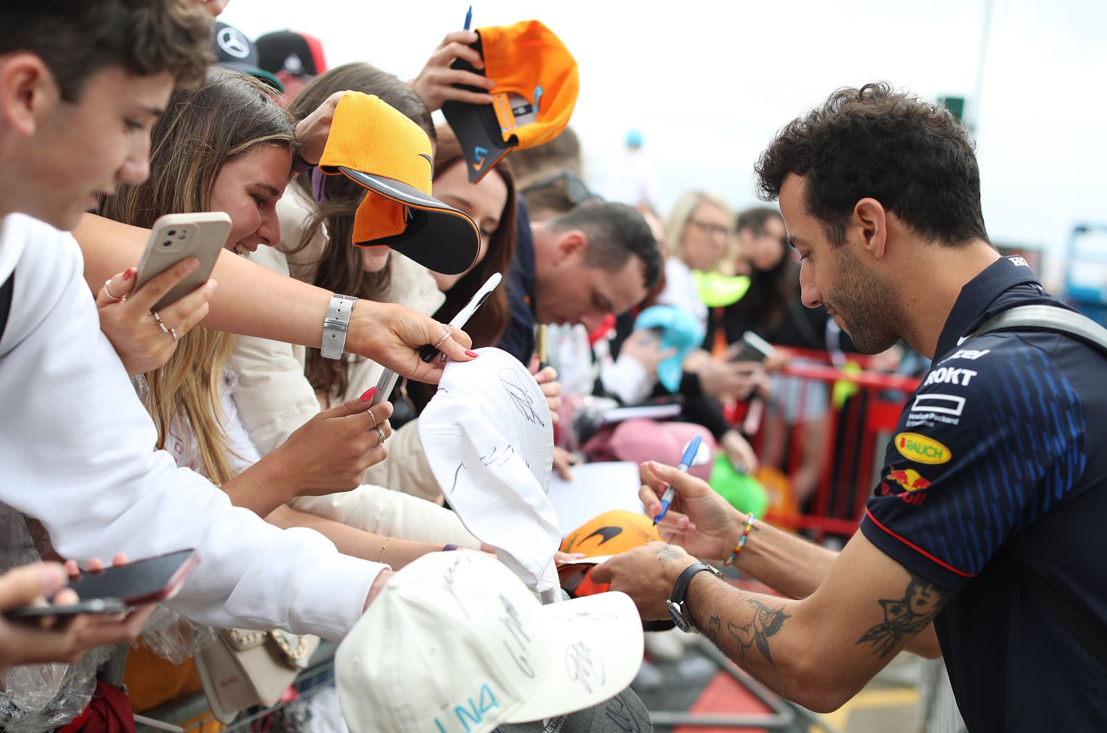 Ricciardo could race a Red Bull in 2025 says Horner