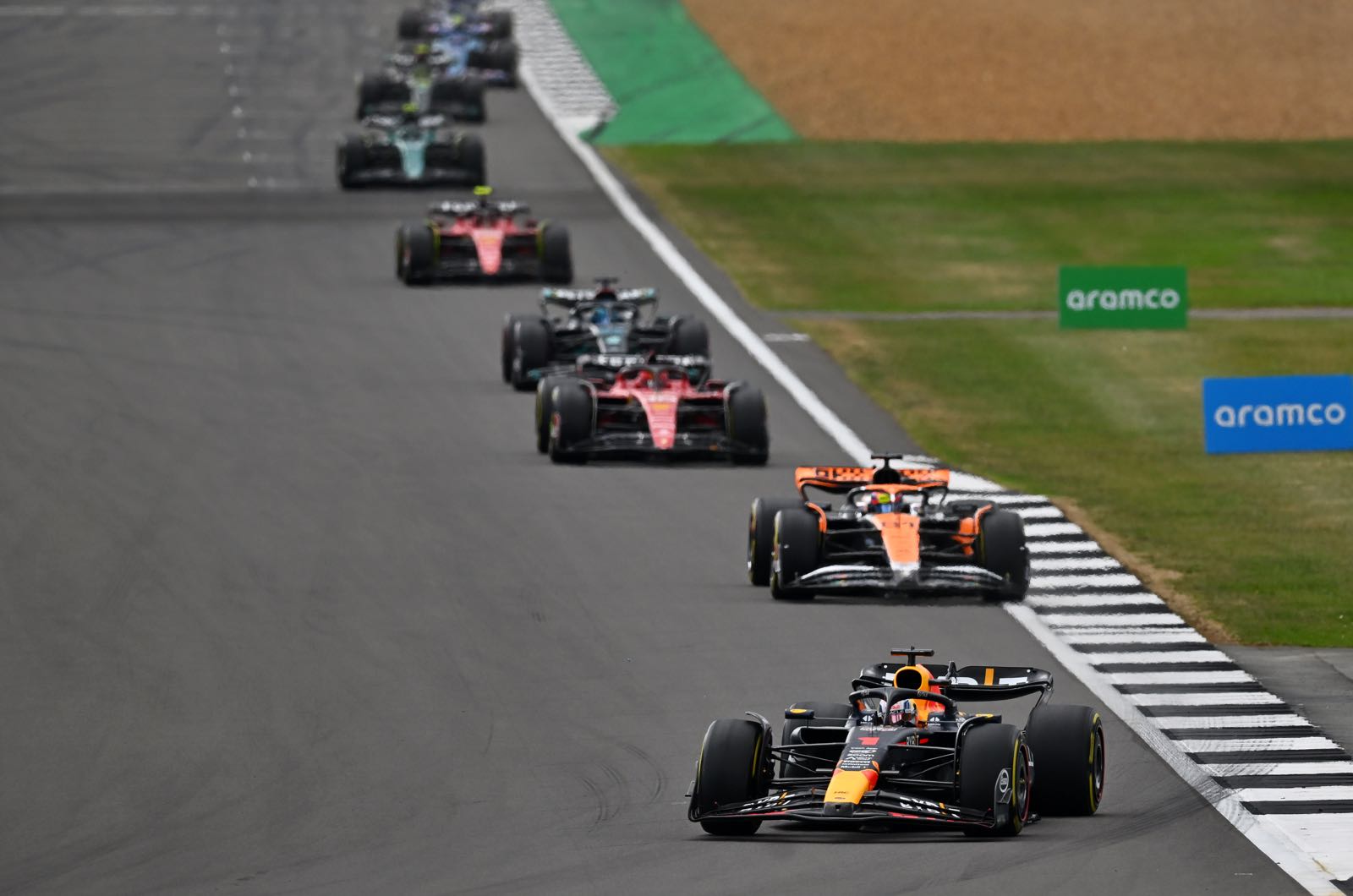 F1 poised to make tyre blanket call for 2024