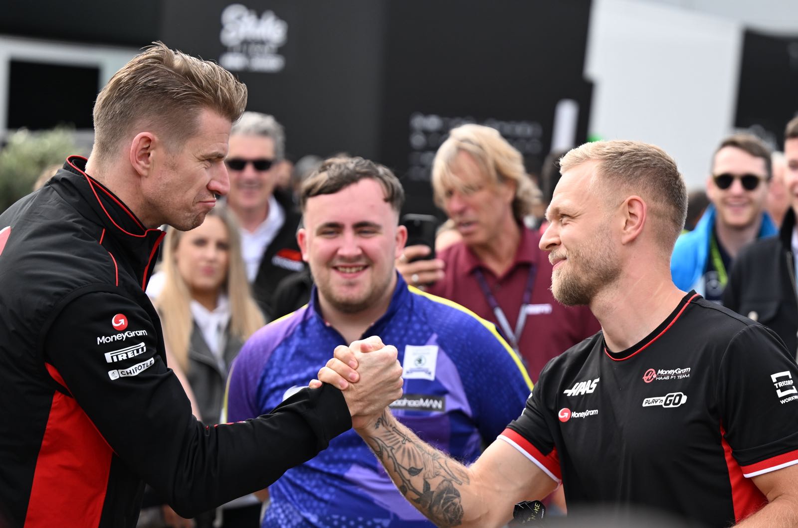 Hulkenberg says Haas should consider retaining Magnussen