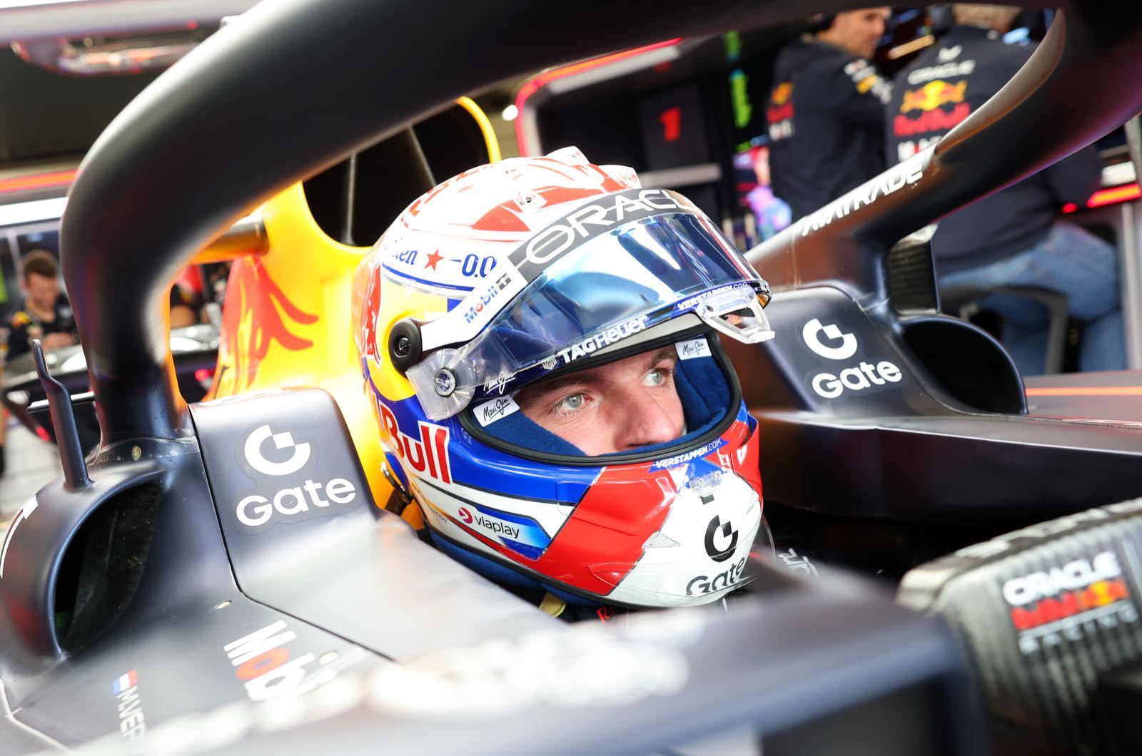 Verstappen heading to Mercedes for 2026?