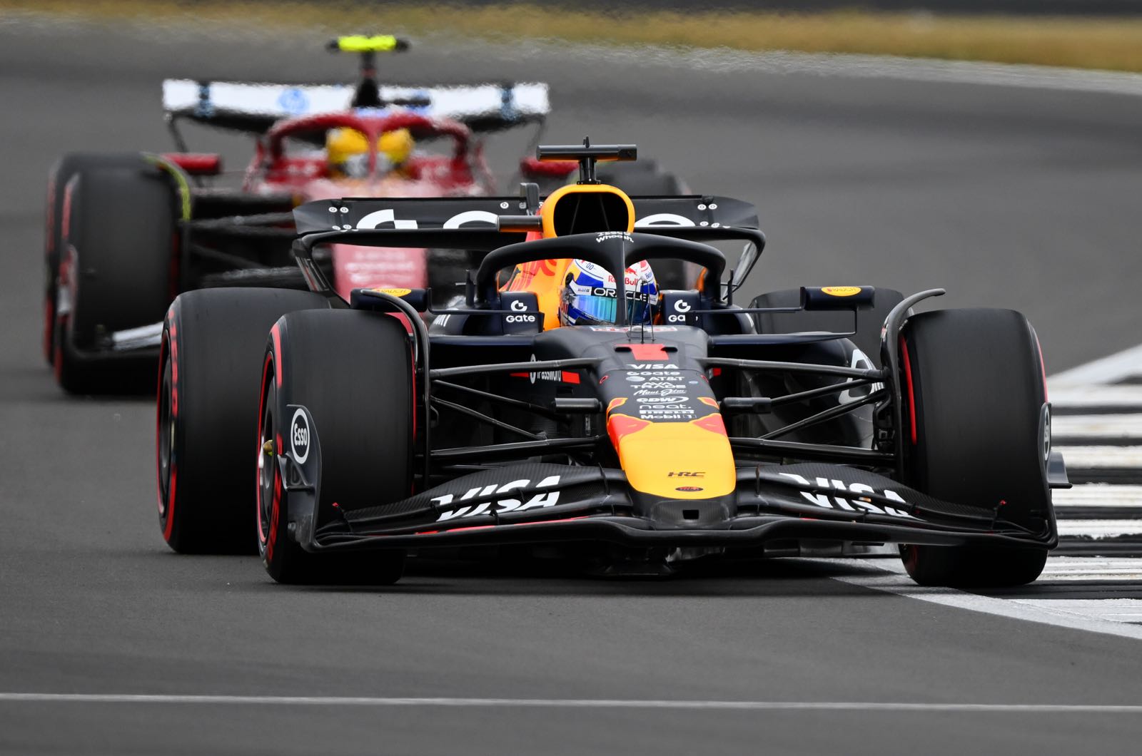 Qualifying Report - Verstappen denies McLarens with late pole