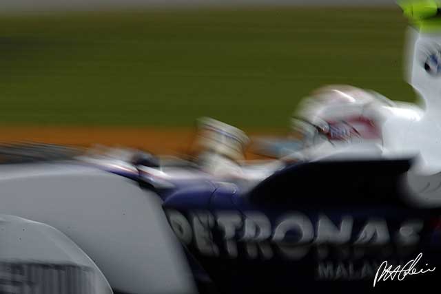 Practice 2 Report - Kubica stays on top