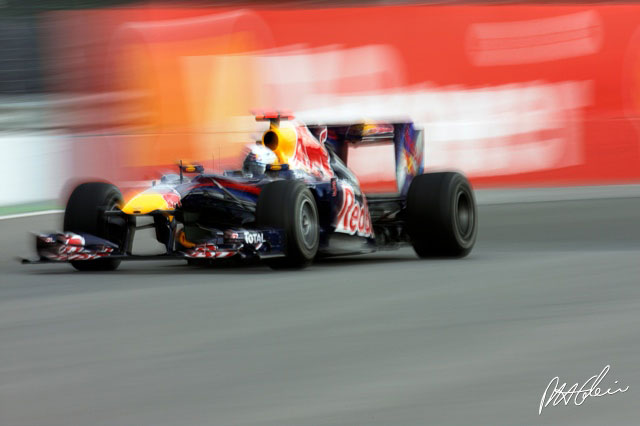 Vettel tops Barcelona first day