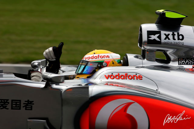 Qualifying Report - Hamilton snatches Montreal pole but Red Bull looks well set