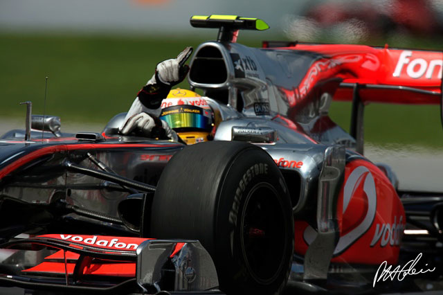Race Notes - Hamilton dominates in Canada
