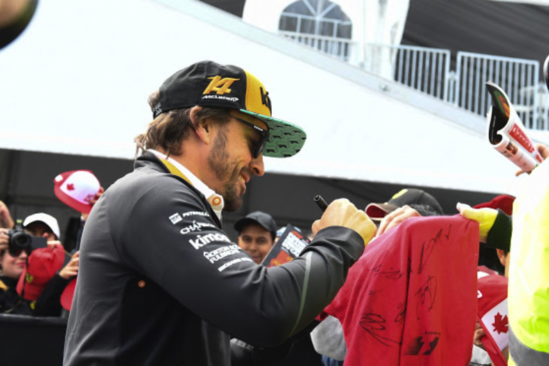 Alonso may consider Formula E move says Massa