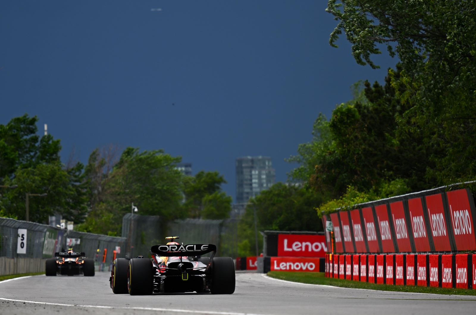 F1 says smog will not cancel Canadian GP