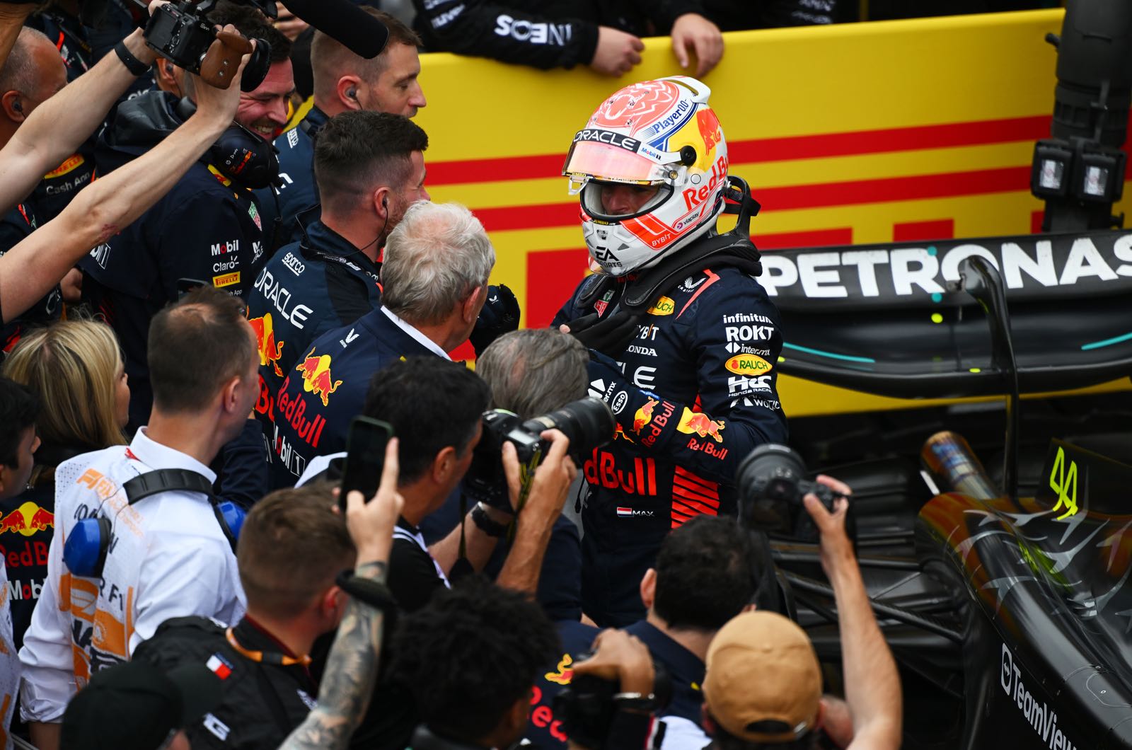 Verstappen open to any Red Bull teammate