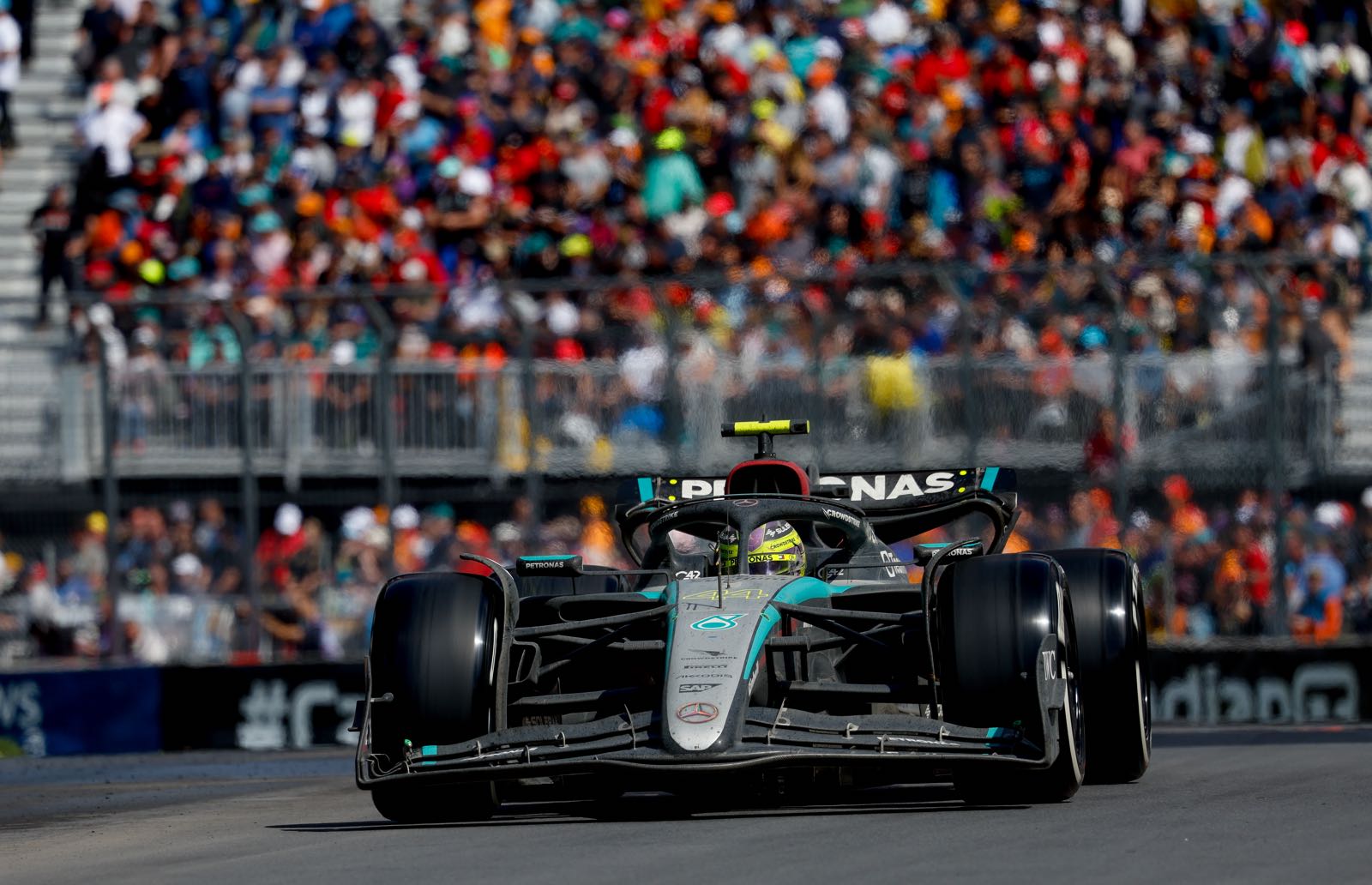 Hamilton distances himself from sabotage claims