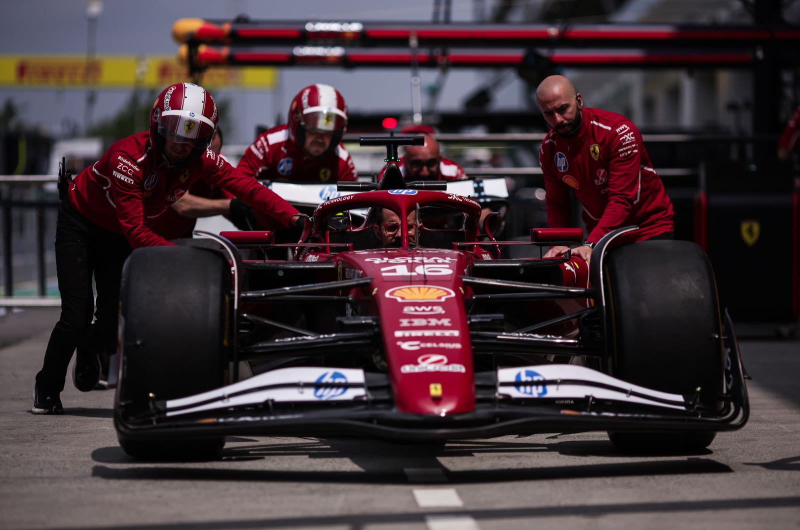 Vasseur sleeping well as Ferrari rumours rage