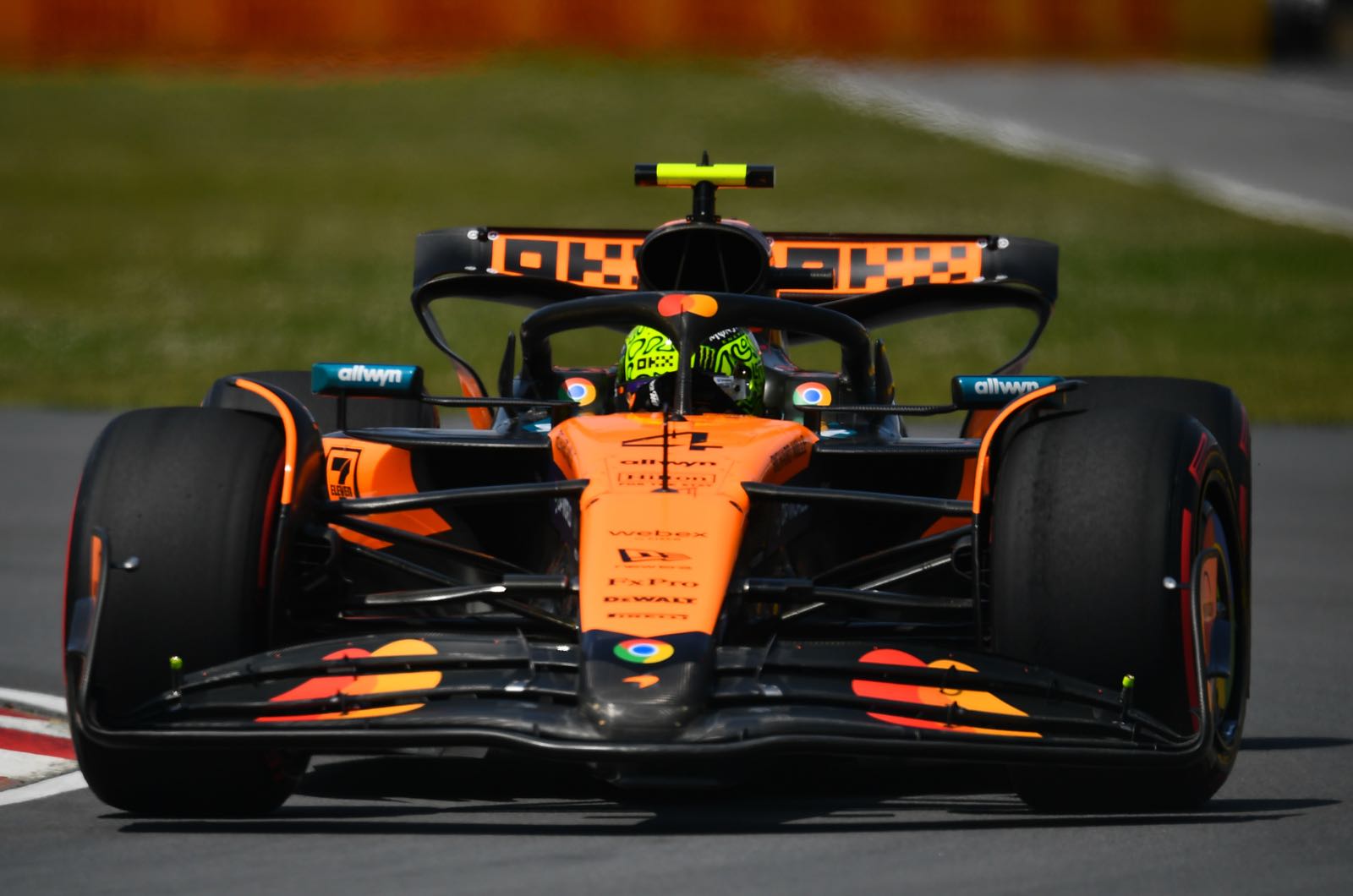 Friday Report - Norris leads McLaren 1-2 in Austria