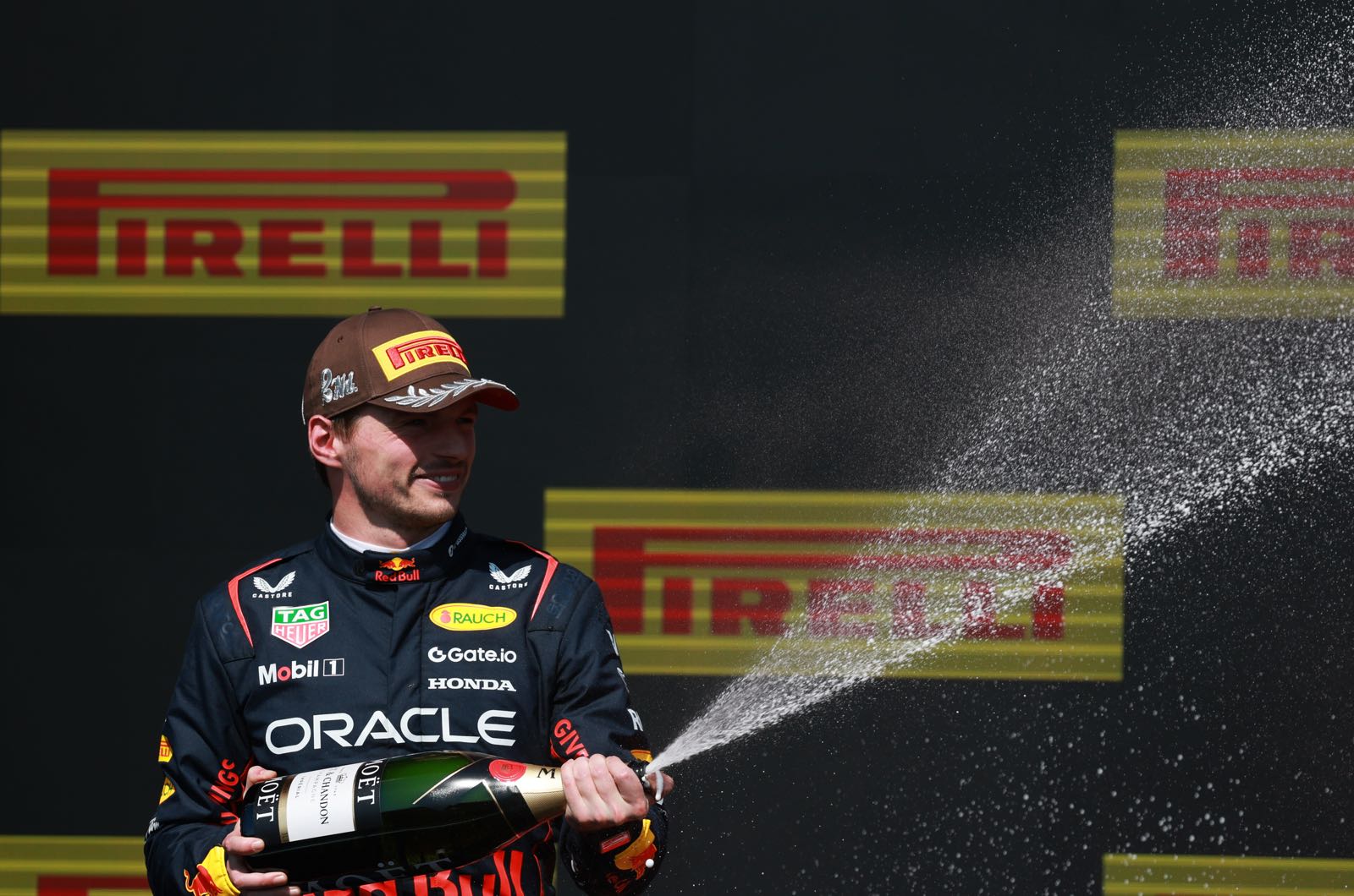 Marko admits Wolff still fishing for Verstappen