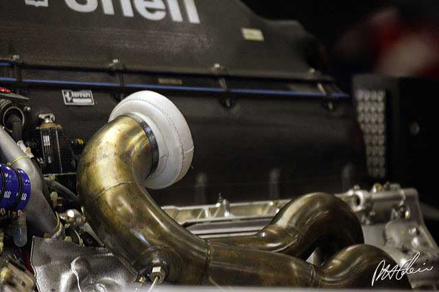 The V10 formula of 2006?
