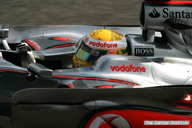 Qualifying Report - Red flags not flying in Shanghai